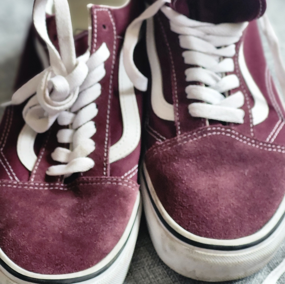 Vans Old School Suede Size 10 Women's Sneaker